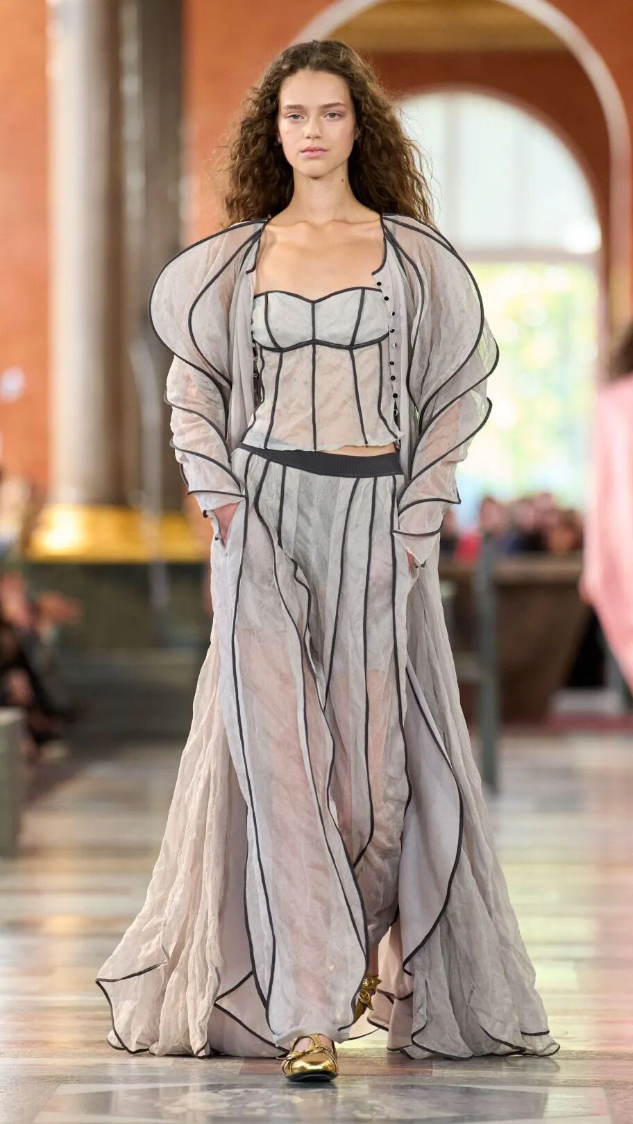 2026春夏十大流行色彩 第15张 - 哥顿服装设计网