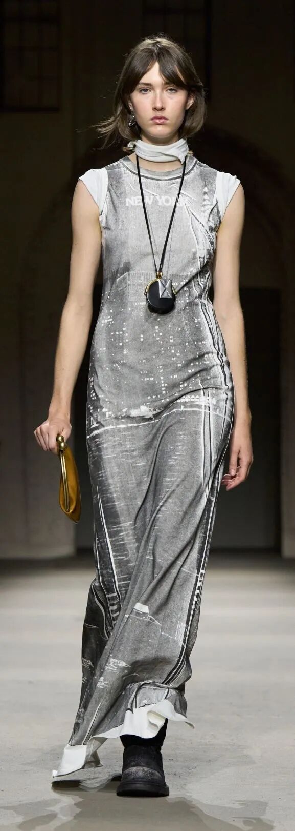 2026春夏十大流行色彩 第19张 - 哥顿服装设计网