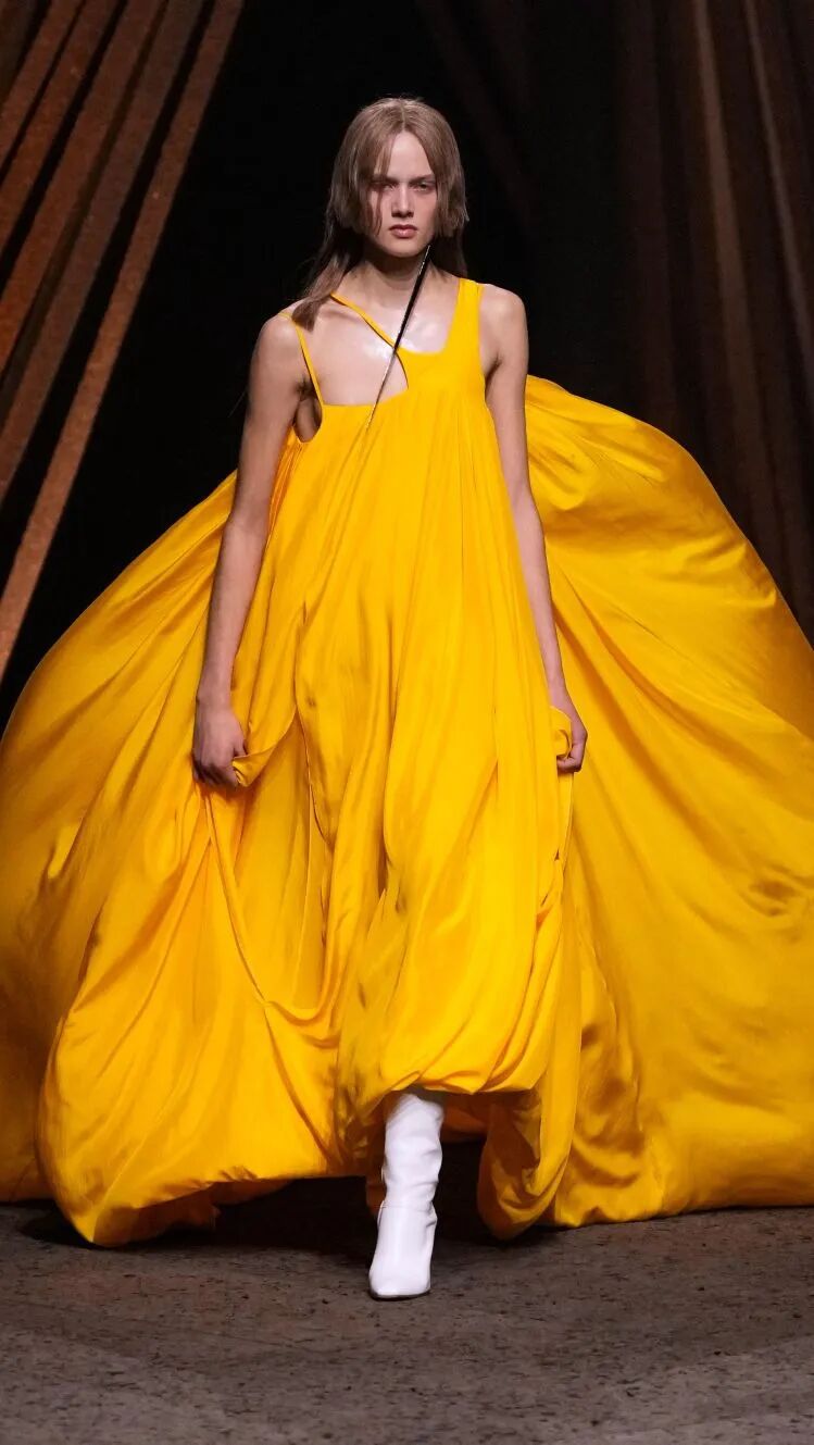 2026春夏十大流行色彩 第29张 - 哥顿服装设计网